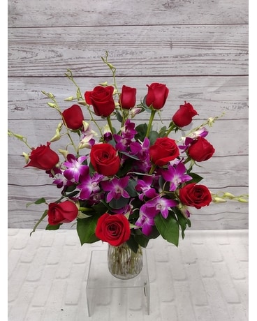 Fountain Love Flower Arrangement